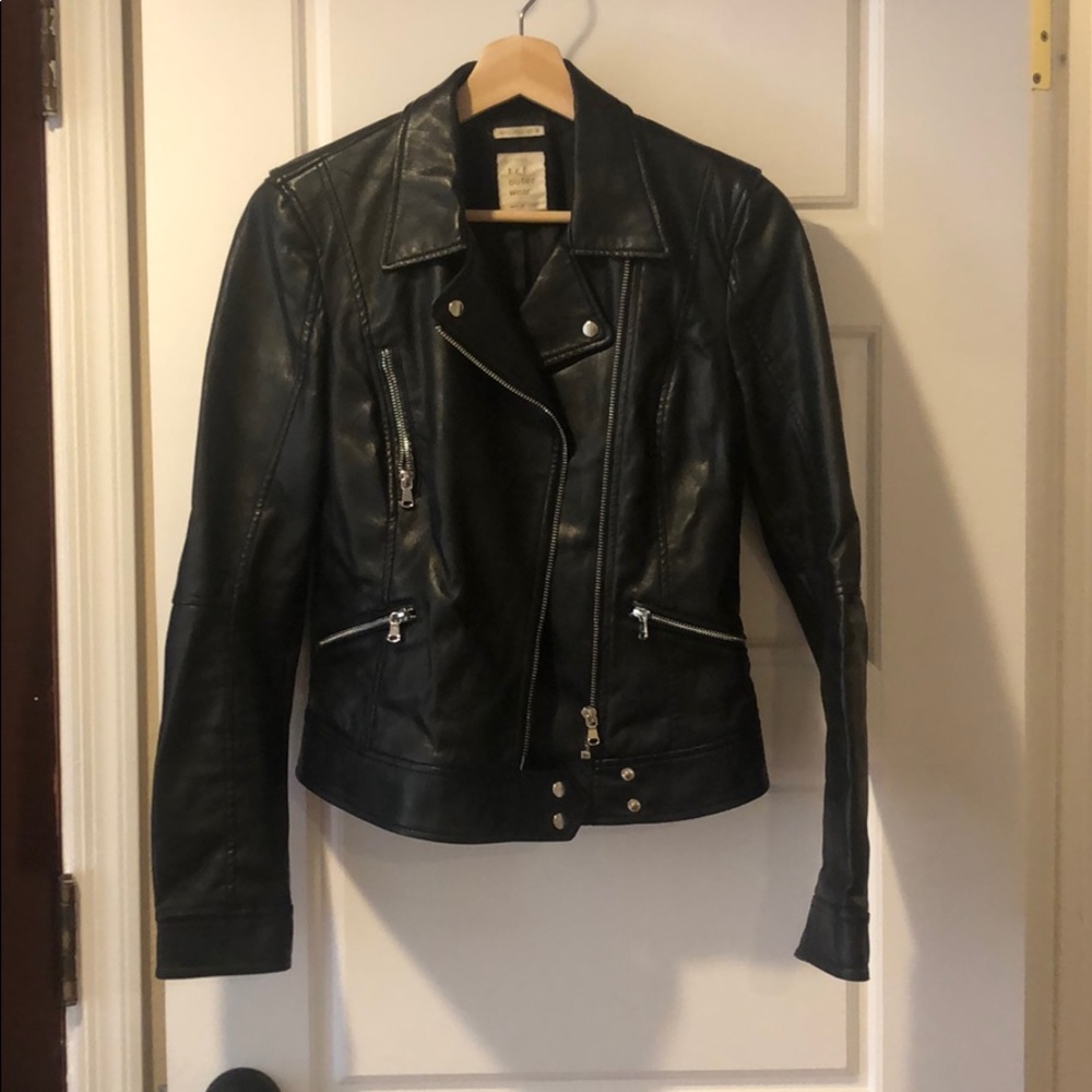 Zara Black Leather jacket S
